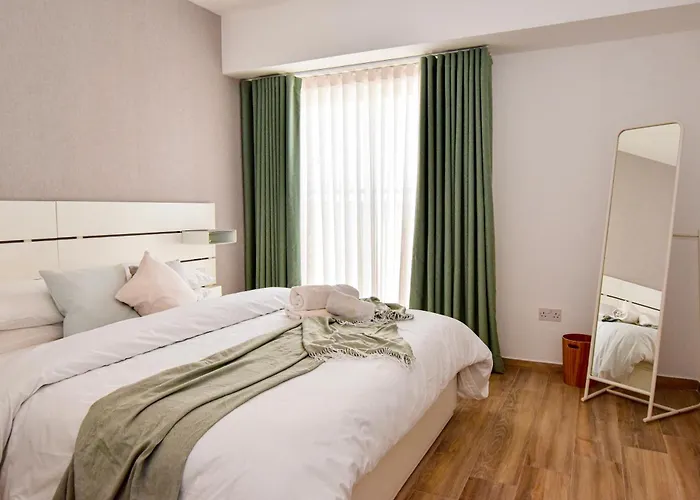 Palm 57 St. Paul's Bay